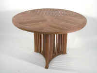 roundtable-trianglebase.JPG (80172 bytes)